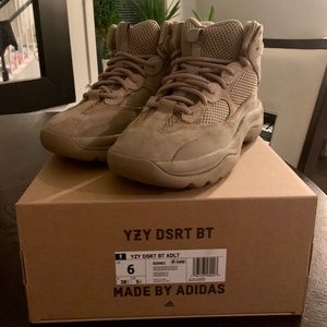 Yeezy Desert Boots (Rock)